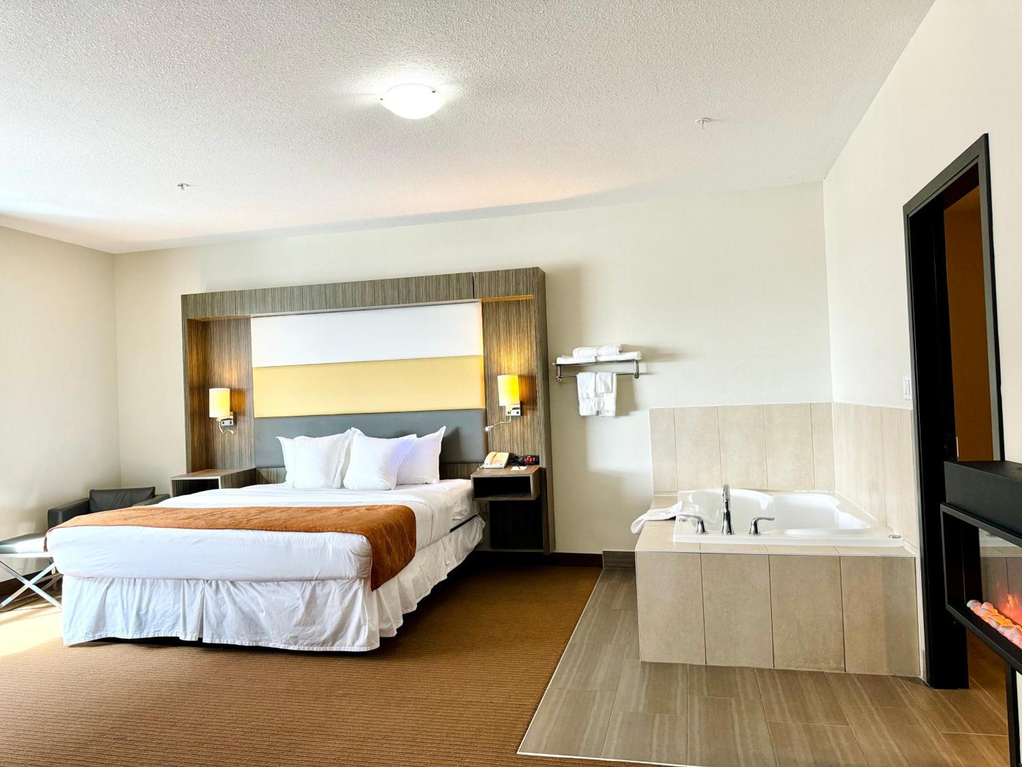 Southfort Inn 萨斯喀彻温堡 外观 照片