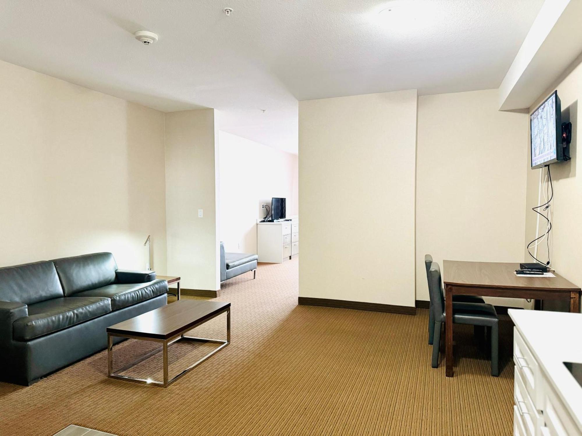 Southfort Inn 萨斯喀彻温堡 客房 照片